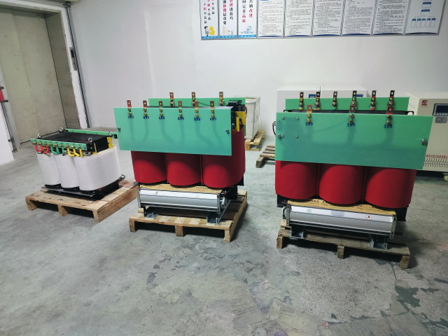 山城KS11-1000KVA矿用变压器